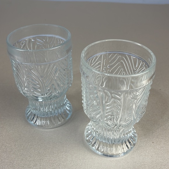 Vintage Embossed/Textured Bar Glasses (set of 2) - Picture 7 of 10